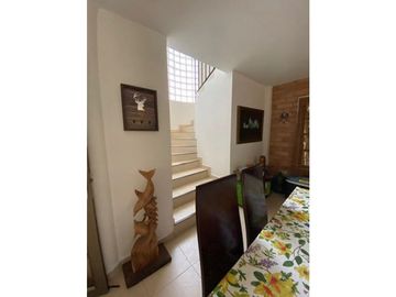 VENDEMOS FINCA EN SAN JERÓNIMO