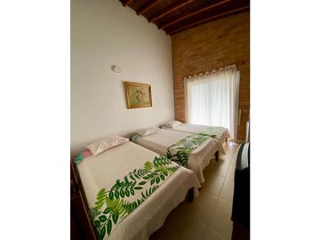 VENDEMOS FINCA EN SAN JERÓNIMO