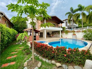 VENDEMOS FINCA EN SAN JERÓNIMO