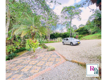 VENTA DE FINCA EN EL CANAD, ENTRE RIONEGRO Y LA CEJA, ANTIOQUIA