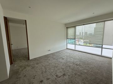 Privada del Bosque, STIM. Piso alto.
