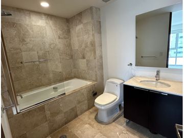 Privada del Bosque, STIM. Piso alto.