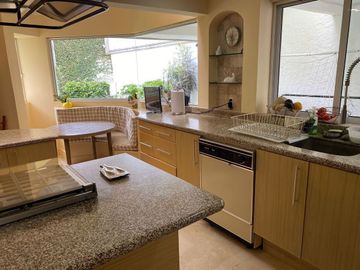 Casa en venta en la mejor zona de Bosques de las Lomas.