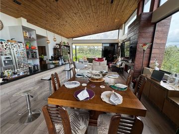 SE VENDE FINCA EN RIONEGRO LLANOGRANDE HILLS VA LA CEJA RIONEGRO