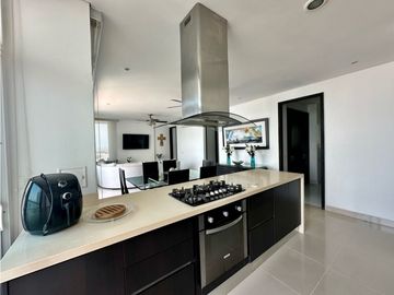 VENDO EN CARTAGENA APARTAMENTO CON ESPECTACULAR VISTA EN MANGA