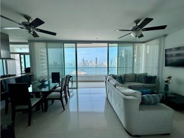 VENDO EN CARTAGENA APARTAMENTO CON ESPECTACULAR VISTA EN MANGA