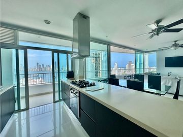 VENDO EN CARTAGENA APARTAMENTO CON ESPECTACULAR VISTA EN MANGA