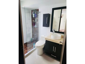 SE VENDE AMPLIO APARTAMENTO EN VILLA CAMPESTRE
