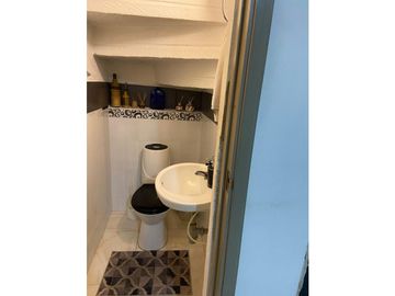 SE VENDE COMODA CASA REMODELADA EN VILLA CAMPESTRE