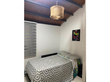 SE VENDE COMODA CASA REMODELADA EN VILLA CAMPESTRE