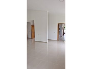 SE ARRIENDA HERMOSA CASA  EN CERRITOS  VILLA CONCHA