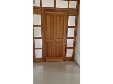 SE ARRIENDA HERMOSA CASA  EN CERRITOS  VILLA CONCHA