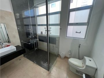 SE VENDE CASA DE LUJO EN ALTOS DE RIOMAR
