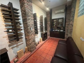 SE VENDE CASA DE LUJO EN ALTOS DE RIOMAR