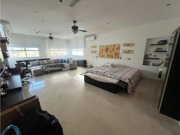 SE VENDE CASA DE LUJO EN ALTOS DE RIOMAR