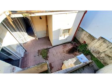 VENTA / CHALET ANTIGUO 4 AMBIENTES / PARA RECICLAR / MAR DEL PLATA