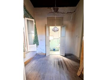 VENTA / CHALET ANTIGUO 4 AMBIENTES / PARA RECICLAR / MAR DEL PLATA