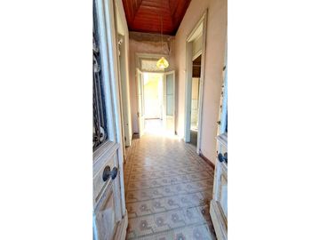 VENTA / CHALET ANTIGUO 4 AMBIENTES / PARA RECICLAR / MAR DEL PLATA