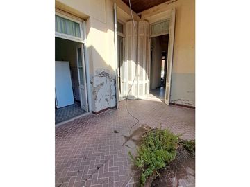 VENTA / CHALET ANTIGUO 4 AMBIENTES / PARA RECICLAR / MAR DEL PLATA