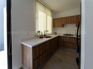 En Venta Casa de 3 recamaras en Los Cabos, casa club con gym, caseta de acceso, área infantil - Hemisferia residencial