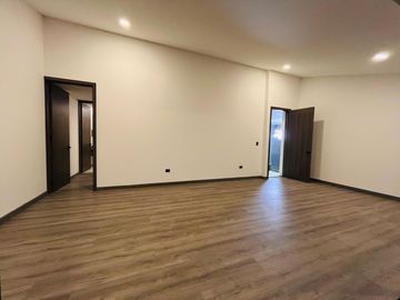 Casa en  venta en exclusivo cluster Gran Reserva Lomas de Angelopolis Puebla.