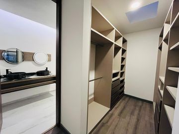 Casa en  venta en exclusivo cluster Gran Reserva Lomas de Angelopolis Puebla.