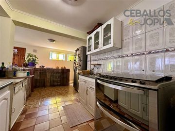 Casa en Venta en 18 de septiembre, Limache
