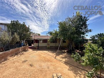 Casa en Venta en 18 de septiembre, Limache