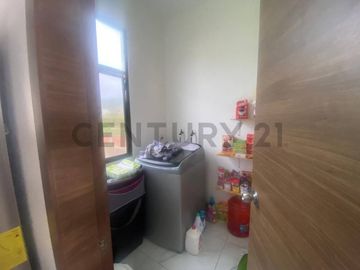 SE VENDE CASA VISTA AL MAR EN 