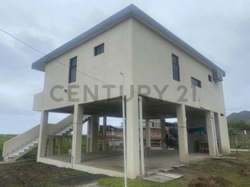 SE VENDE CASA VISTA AL MAR EN 