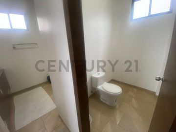 SE VENDE CASA VISTA AL MAR EN 