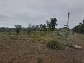 VENTA DE QUINTA EN PUERTO CAYO, MANABI