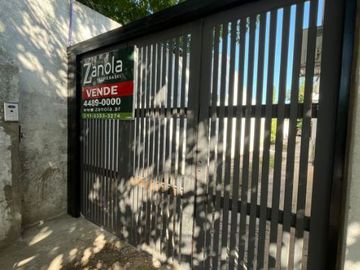 Casa PH en venta en Moron Sur