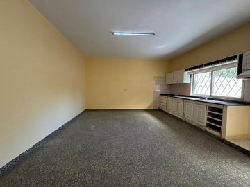 Casa en venta en Merlo Sur