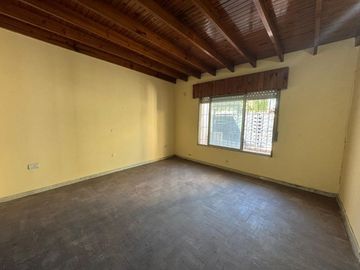 Casa en venta en Merlo Sur