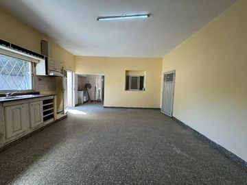 Casa en venta en Merlo Sur