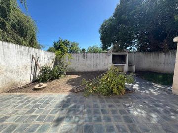 Casa en venta en Merlo Sur