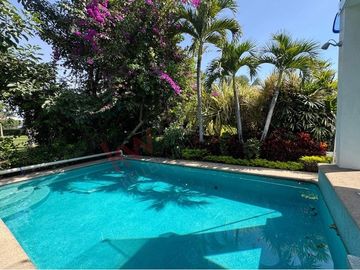 Espectacular casa en venta -  Paraíso Country Club, Cuernavaca