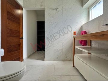 Espectacular casa en venta -  Paraíso Country Club, Cuernavaca