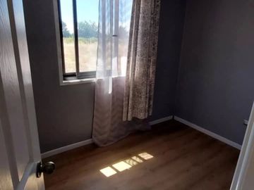 SE VENDE PARCELA CON CASA NUEVA EN CHILLAN