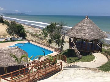 LOTE FRENTE AL MAR URBANIZACION JAMA