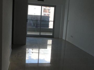 Ambiente piso alto! Luminoso con amenities! Se vende con RENTA