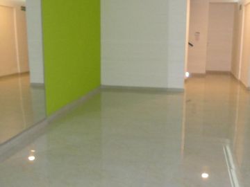 Ambiente piso alto! Luminoso con amenities! Se vende con RENTA
