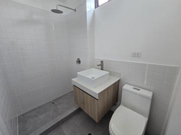 VENDO DEPARTAMENTO EN MIRAFLORES DE 2 DORMITORIOS