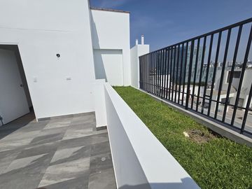 VENDO DEPARTAMENTO EN MIRAFLORES DE 2 DORMITORIOS