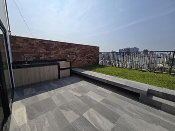 VENDO DUPLEX EN MIRAFLORES , CERCA DEL PARQUE KENNEDY