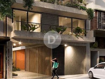 Venta Departamento 3 Ambientes con patio y jardín propio- Belgrano Chico