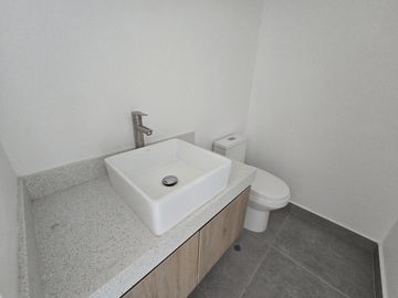 VENDO DEPARTAMENTO EN MIRAFLORES, ESTRENO