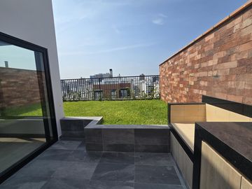 VENDO DEPARTAMENTO EN MIRAFLORES, ESTRENO