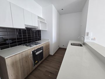 VENDO DEPARTAMENTO EN MIRAFLORES, ESTRENO